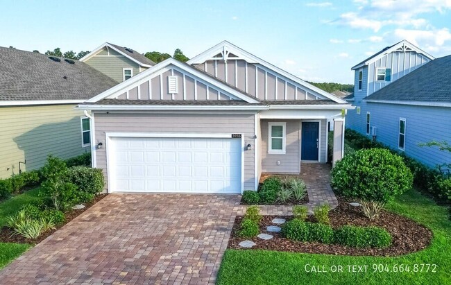 property at 3935 Bloomfield Ct