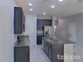 7127 Summer Holly Pl in Riverview, FL - Building Photo - Building Photo