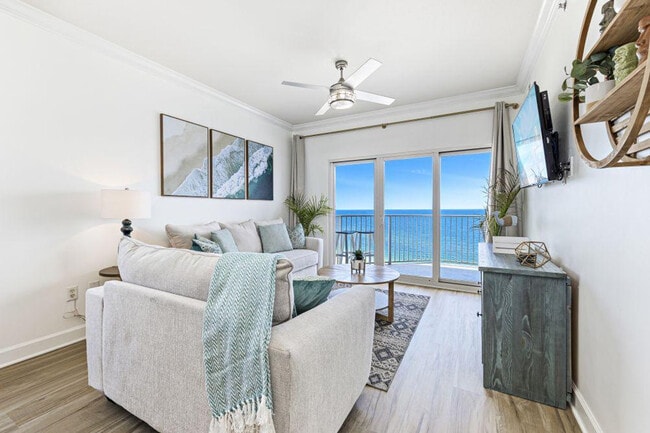 401 E Beach Blvd