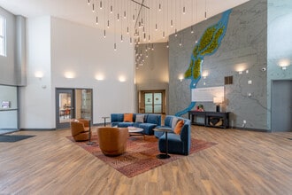 Regency Park in St. Cloud, MN - Foto de edificio - Interior Photo