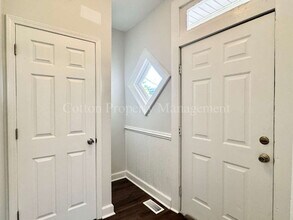921 N 5th Ave in Wilmington, NC - Building Photo - Building Photo