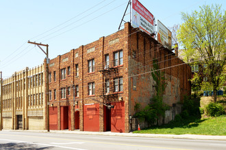 Jacon Apartments in Cincinnati, OH - Building Photo - Building Photo