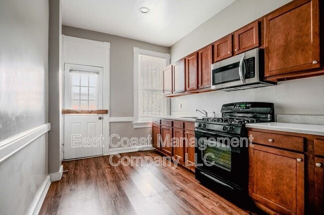 717 W Lanvale St in Baltimore, MD - Building Photo - Building Photo