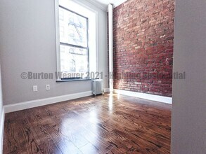 W 103RD ST. in New York, NY - Building Photo - Building Photo