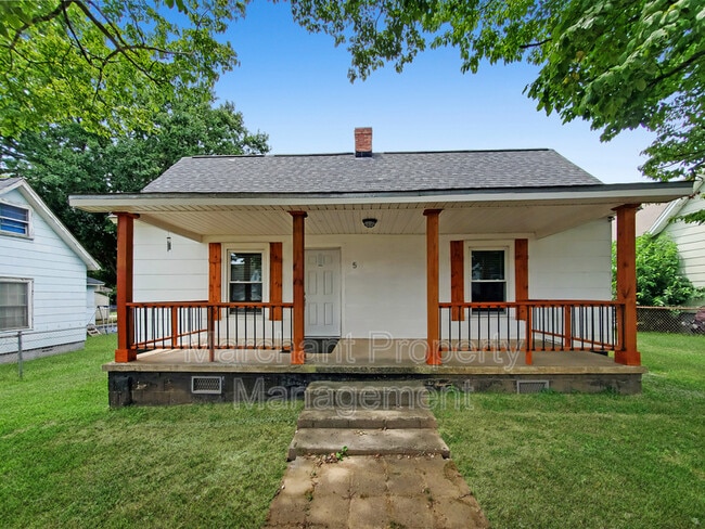 property at 5 Welch St