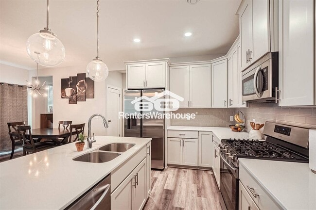 1506 Southpoint Dr in Hudson, WI - Building Photo - Building Photo