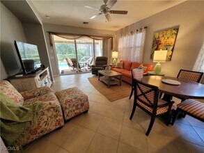 10630 Camarelle Cir in Ft. Myers, FL - Building Photo - Building Photo