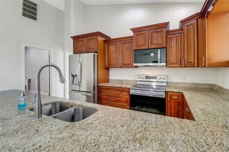 1704 NW 11th Pl in Cape Coral, FL - Building Photo - Building Photo