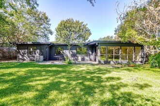 4921 Vega Ct W in Fort Worth, TX - Building Photo - Building Photo