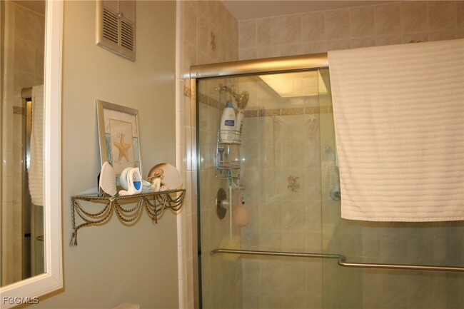 property at 4728 Orange Grove Blvd