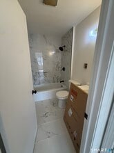 14 Averill Pl in Branford, CT - Foto de edificio - Building Photo