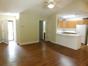 207 Tobiano Dr in New Bern, NC - Building Photo - Building Photo