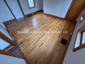 225 Center St in Old Town, ME - Building Photo - Building Photo
