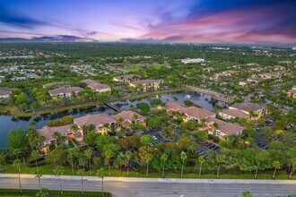 2809 Amalei Dr, Unit 203 in Palm Beach Gardens, FL - Building Photo - Building Photo