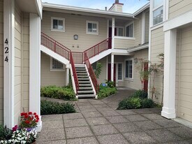 412 Skyline Dr, Unit Skyline in San Ramon, CA - Building Photo