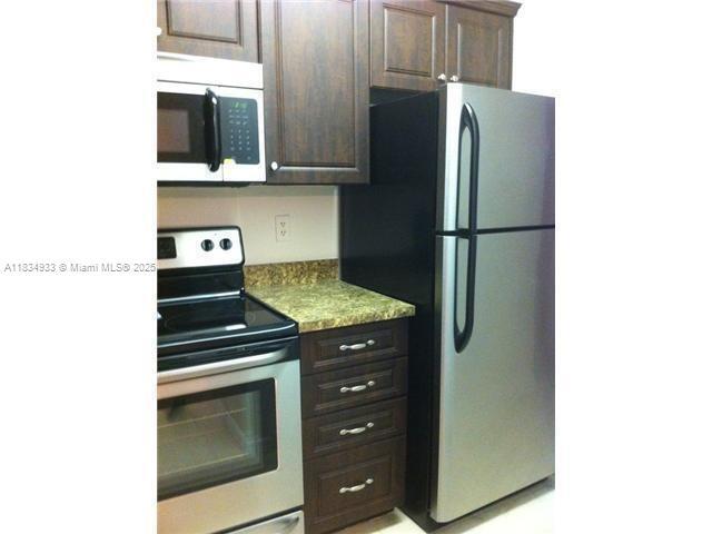 7106 Glenmoor Dr in West Palm Beach, FL - Building Photo - Building Photo