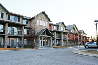 25 Aspenmont Hts SW in Calgary, AB - Building Photo - Building Photo