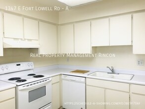 1347 E Fort Lowell Rd in Tucson, AZ - Building Photo - Building Photo