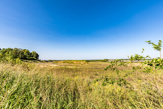 Village at View High in Lee's Summit, MO - Building Photo - Building Photo