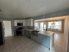 6814 Cheshire Park Rd in Houston, TX - Building Photo - Building Photo