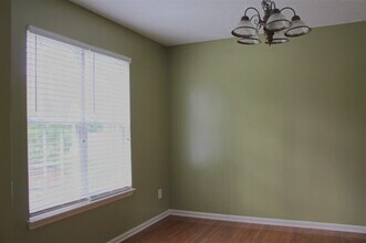 6507 Caverstone Dr in Durham, NC - Building Photo - Building Photo