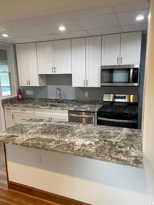 472 E Maynard Ave in Columbus, OH - Building Photo