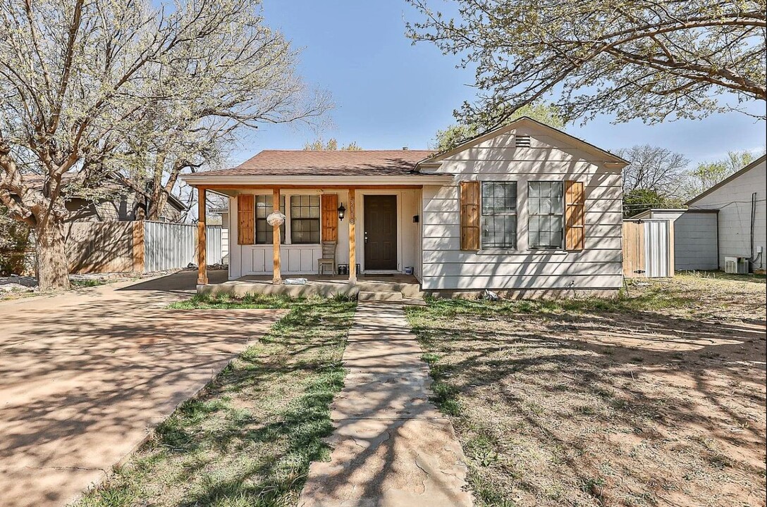 3118 30th St in Lubbock, TX - Building Photo