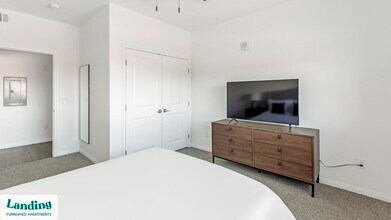 760 S Boulder Hwy, Unit 7-301 in Henderson, NV - Building Photo - Building Photo