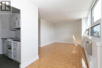 485 Huron St in Toronto, ON - Building Photo - Building Photo