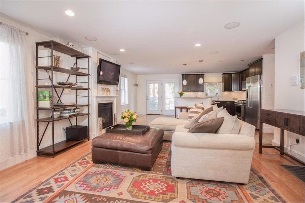 623 E 2nd St in Boston, MA - Building Photo