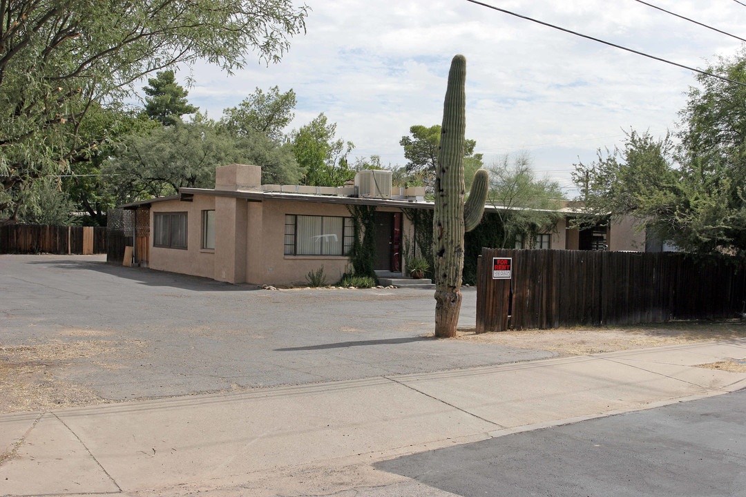 3134-3142 N Olsen Ave in Tucson, AZ - Building Photo