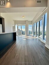 2525 Bathurst St in Toronto, ON - Building Photo - Building Photo