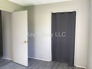413 Hickory St in Pineville, LA - Building Photo - Building Photo