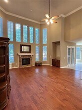 1670 Oak Ridge Dr in Corinth, TX - Foto de edificio - Building Photo