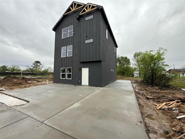 8019 Birmingham St in Houston, TX - Building Photo - Building Photo