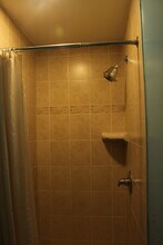 1012 E 36th St, Unit 3 in Baltimore, MD - Building Photo - Building Photo