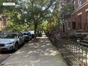 678 Degraw St in Brooklyn, NY - Building Photo - Building Photo