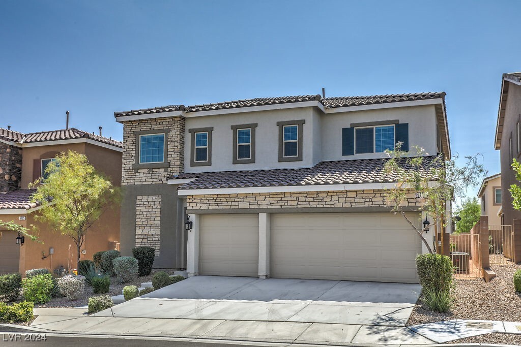 9131 Irish Elk Ave in Las Vegas, NV - Building Photo