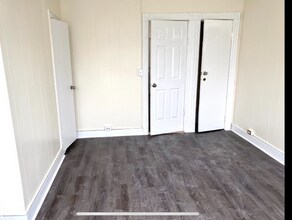 120 Kearney Ave in Jersey City, NJ - Building Photo - Building Photo
