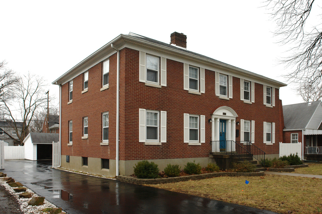 134 Wiltshire Ave in Louisville, KY - Foto de edificio