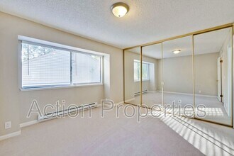 3041 Kaiser Dr in Santa Clara, CA - Building Photo - Building Photo