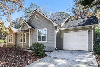 108 Julie Ln in Stockbridge, GA - Building Photo - Building Photo