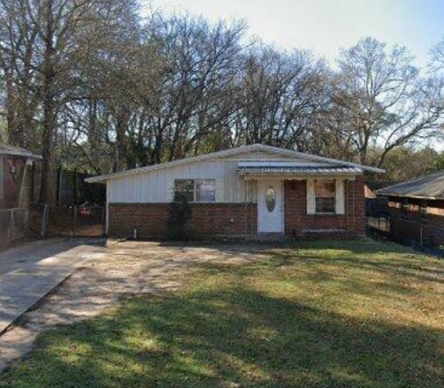 property at 1710 Gloria Ct