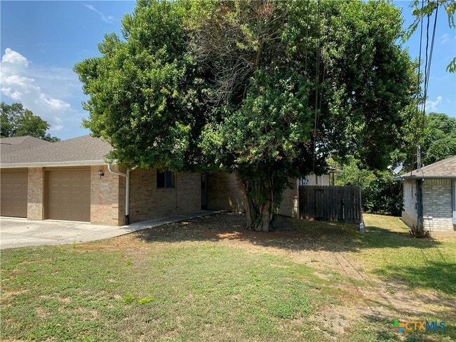 property at 2744 Heynis N