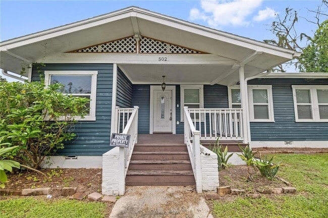 property at 502 E North Bay St
