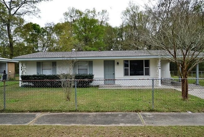 3304 Grant St in Baker, LA - Building Photo - Building Photo