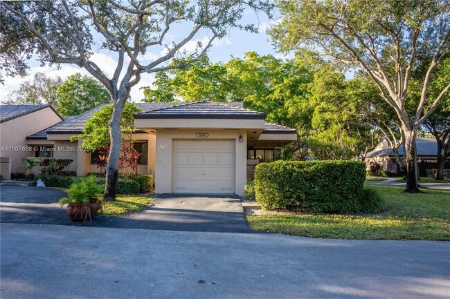 property at 9286 Chelsea Dr N