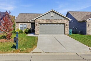 3410 Monument Dr in West Lafayette, IN - Building Photo