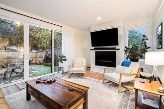 1649 Overlook Wy NW in Atlanta, GA - Building Photo - Building Photo