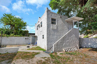 5422-5434 NW 5th Ave in Miami, FL - Building Photo - Building Photo